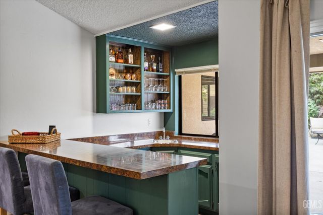 12151 Cattle King Drive, Bakersfield, CA 93306