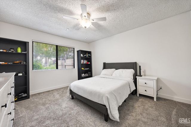 12151 Cattle King Drive, Bakersfield, CA 93306