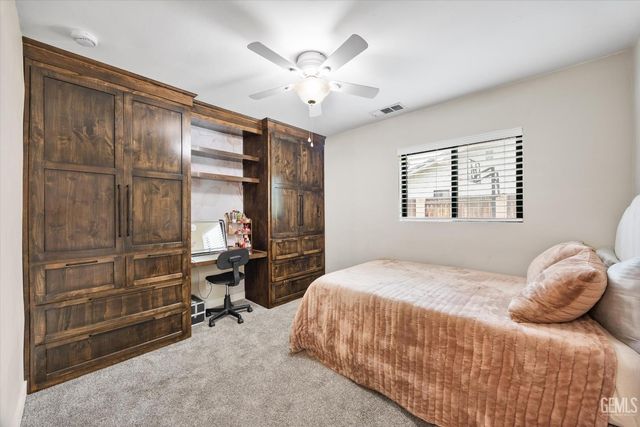 12151 Cattle King Drive, Bakersfield, CA 93306