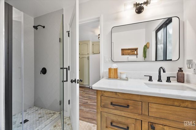 12151 Cattle King Drive, Bakersfield, CA 93306