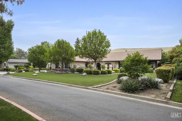 12151 Cattle King Drive, Bakersfield, CA 93306