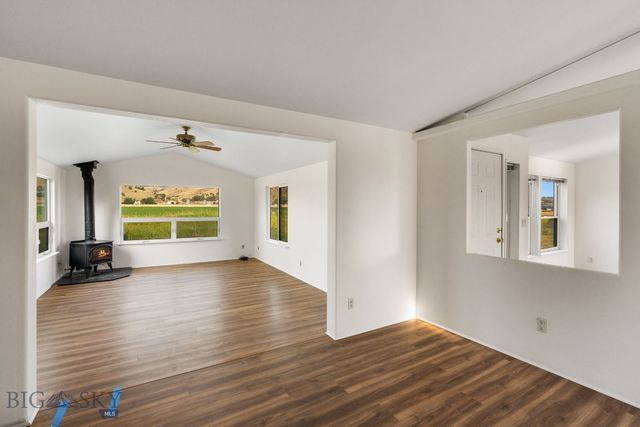 2221 Gateway South Road, Gallatin Gateway, MT 59730