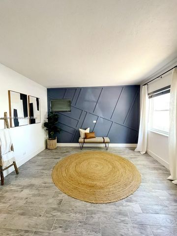 1040 Lenox Ave 1040, Miami Beach, FL 33139