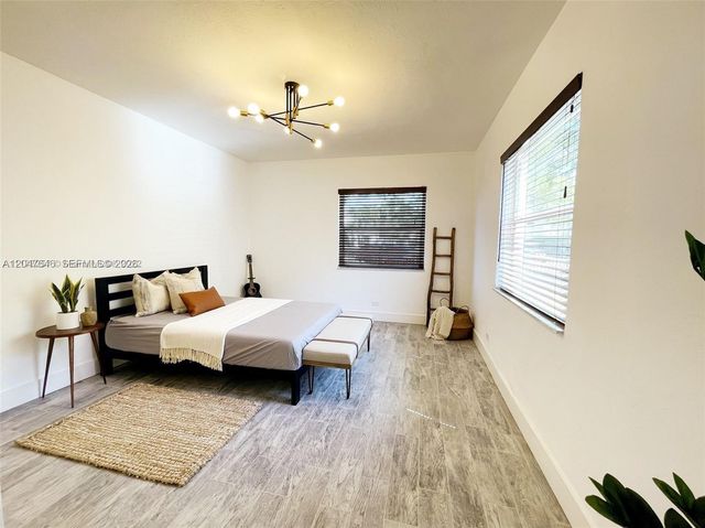 1040 Lenox Ave 1040, Miami Beach, FL 33139