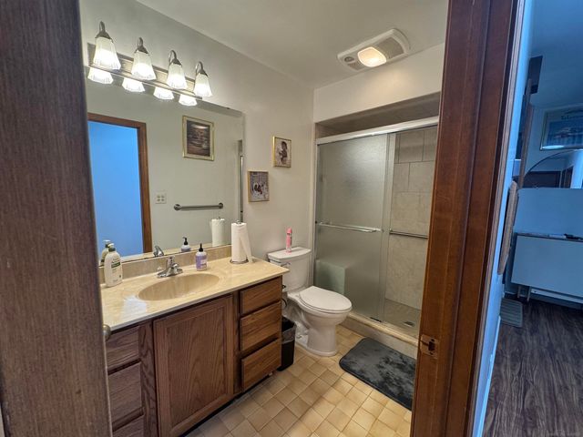 26962 Pebblestone Street, Southfield, MI 48034