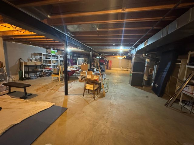 26962 Pebblestone Street, Southfield, MI 48034