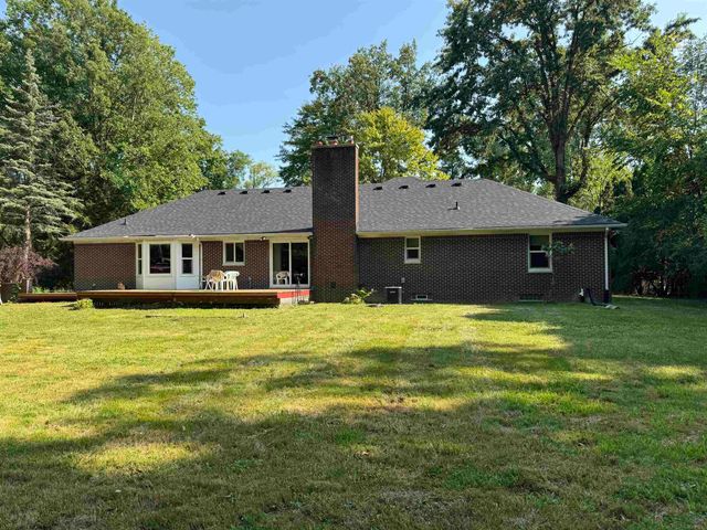 26962 Pebblestone Street, Southfield, MI 48034