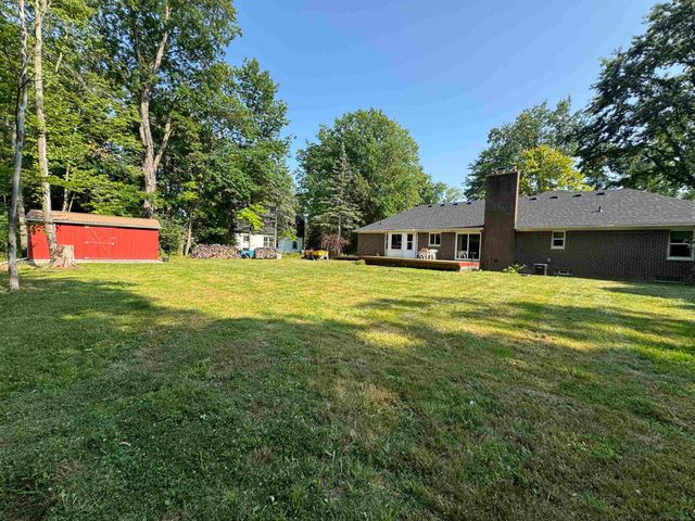 26962 Pebblestone Street, Southfield, MI 48034