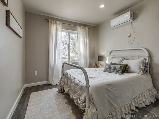 3707 W 42nd Street, Tulsa, OK 74107