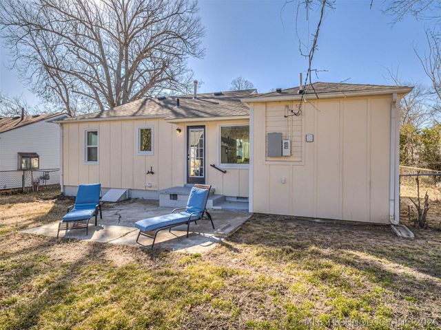 3707 W 42nd Street, Tulsa, OK 74107