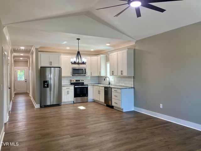 100 Virginia Drive Drive, Greeneville, TN 37745