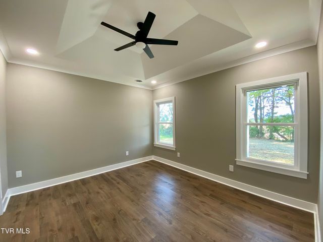 100 Virginia Drive Drive, Greeneville, TN 37745