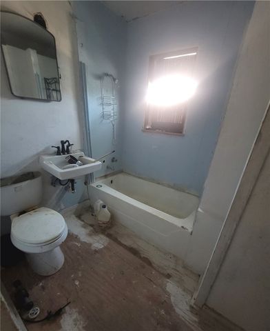 2424 Ruth St, Corpus Christi, TX 78405