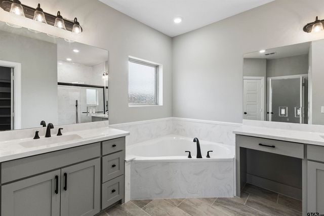 2080 County Road 1612, Alba, TX 75410