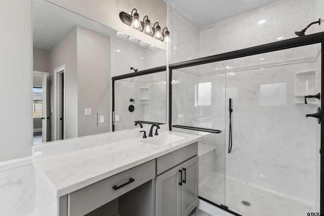 2080 County Road 1612, Alba, TX 75410