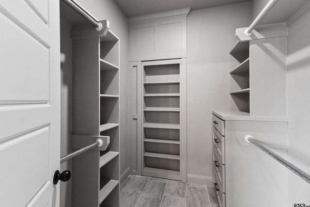 2080 County Road 1612, Alba, TX 75410