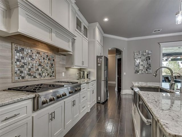 4213 Paloma Circle, Edmond, OK 73012