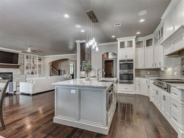 4213 Paloma Circle, Edmond, OK 73012