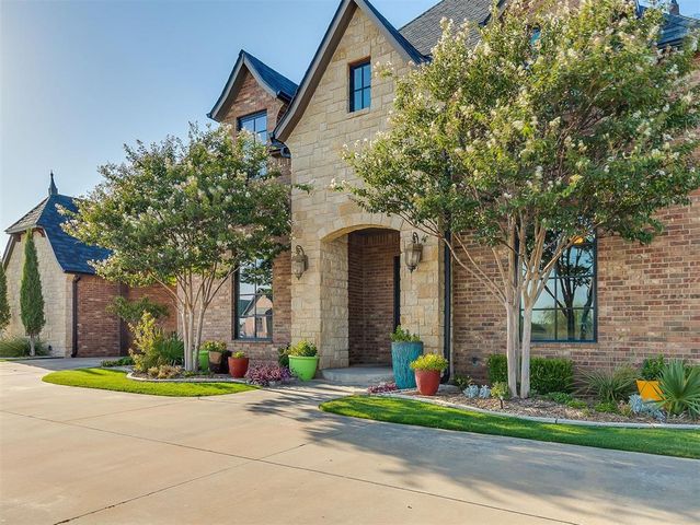 4213 Paloma Circle, Edmond, OK 73012
