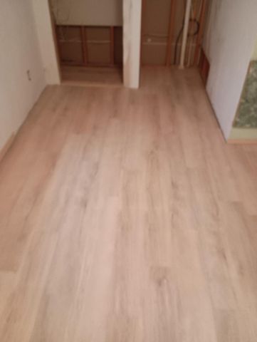 28 Danbury Lane, Elkland, MO 65644