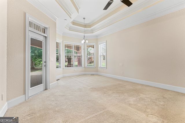 215 Little Hickory Drive, Lizella, GA 31052