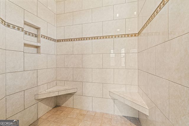 215 Little Hickory Drive, Lizella, GA 31052