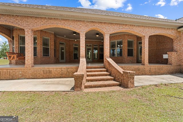 215 Little Hickory Drive, Lizella, GA 31052