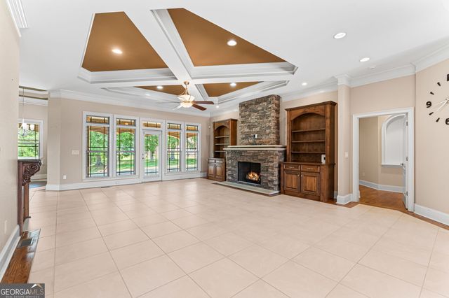 215 Little Hickory Drive, Lizella, GA 31052