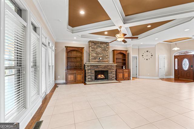 215 Little Hickory Drive, Lizella, GA 31052