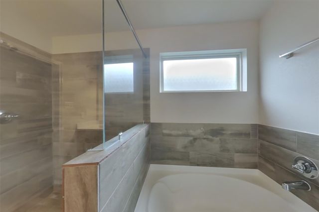 9829 Glen Brook Lane, Magnolia, TX 77354