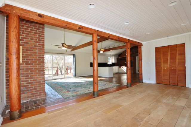 1629 Neptune Rd, Ashland City, TN 37015