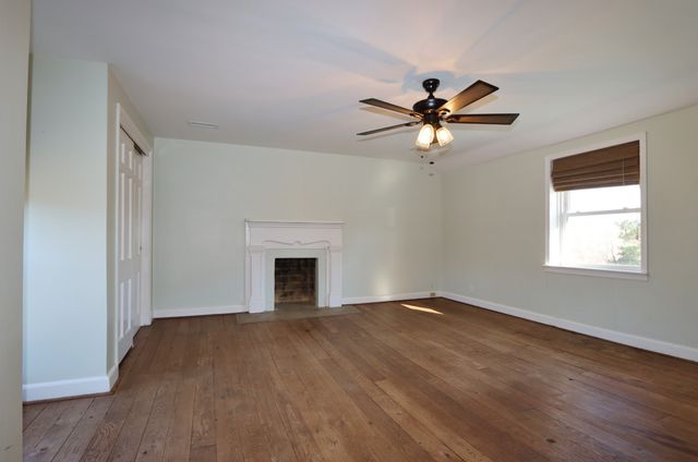 1629 Neptune Rd, Ashland City, TN 37015