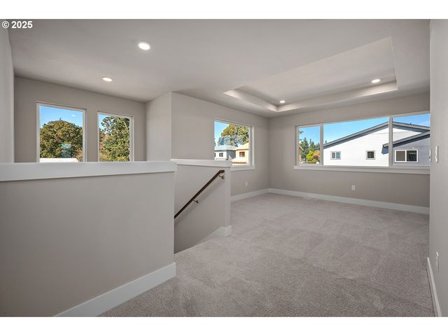 7033 Sw BRISBAND St, Wilsonville, OR 97070