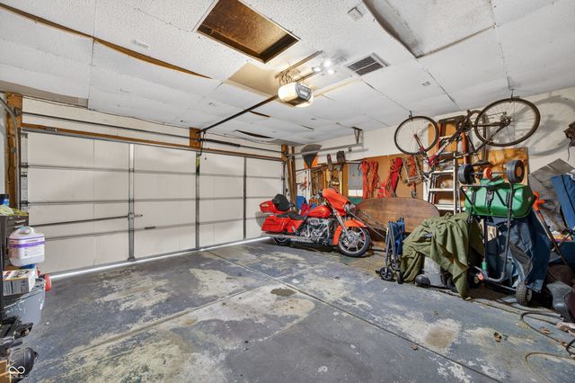 1547 Millridge Drive, Greenwood, IN 46143