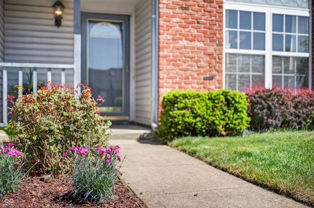 1547 Millridge Drive, Greenwood, IN 46143