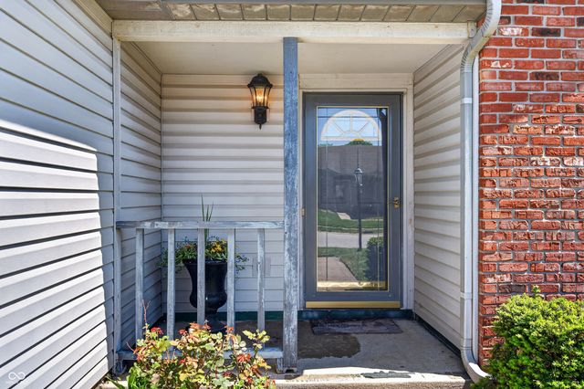 1547 Millridge Drive, Greenwood, IN 46143