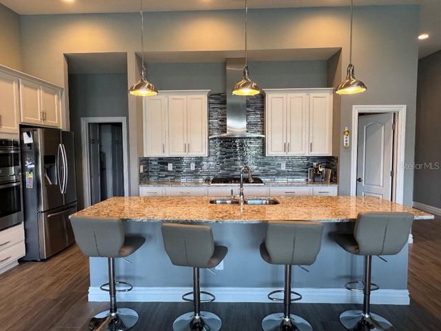 6911 PARK STRAND DRIVE, Apollo Beach, FL 33572