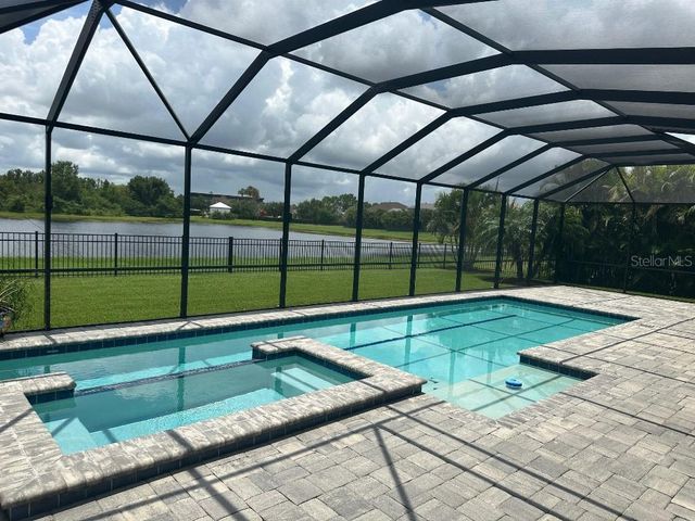 6911 PARK STRAND DRIVE, Apollo Beach, FL 33572