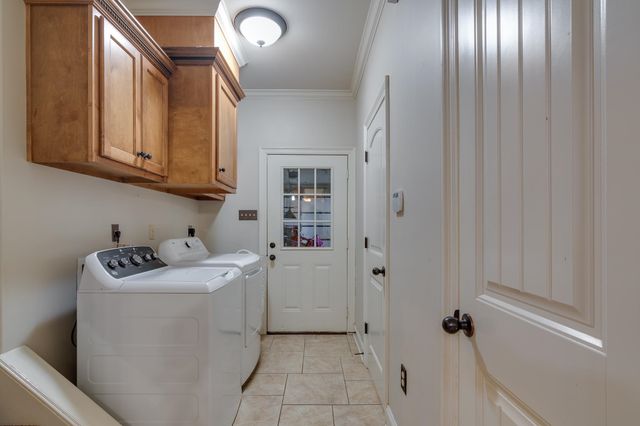 853 J E BLAYDES PKY, Atoka, TN 38004