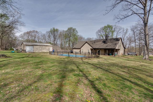 853 J E BLAYDES PKY, Atoka, TN 38004