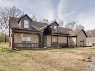 853 J E BLAYDES PKY, Atoka, TN 38004