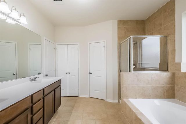 1972 Jobes Court, Alvin, TX 77511