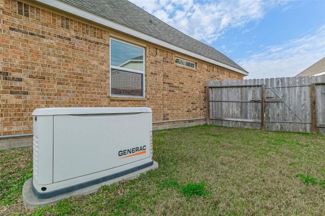 1972 Jobes Court, Alvin, TX 77511