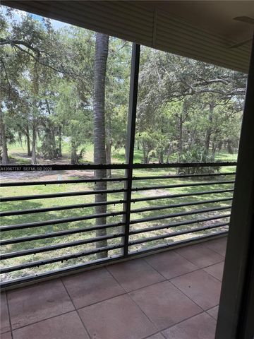 6751 N University Drive 216, Tamarac, FL 33321