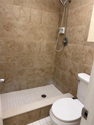 6751 N University Drive 216, Tamarac, FL 33321