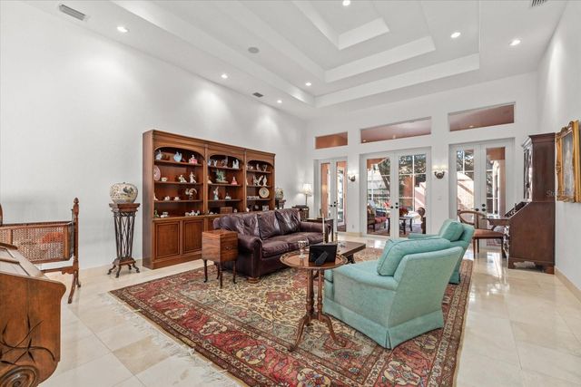 4939 PEREGRINE POINT WAY, Sarasota, FL 34231