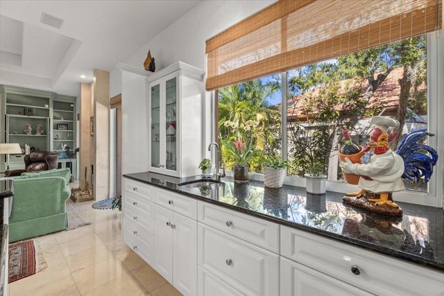 4939 PEREGRINE POINT WAY, Sarasota, FL 34231