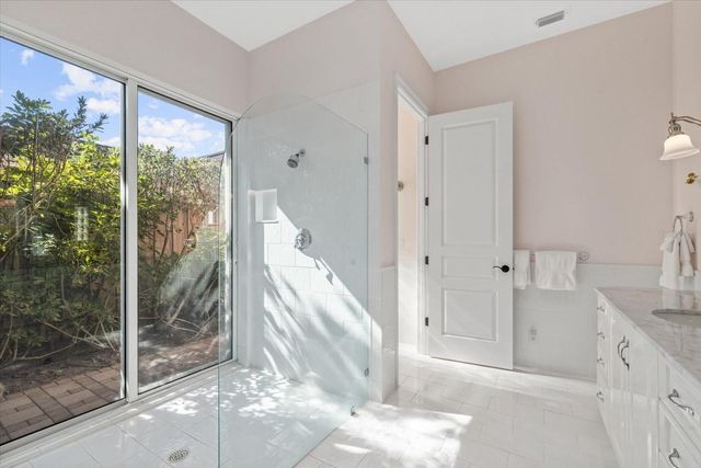 4939 PEREGRINE POINT WAY, Sarasota, FL 34231