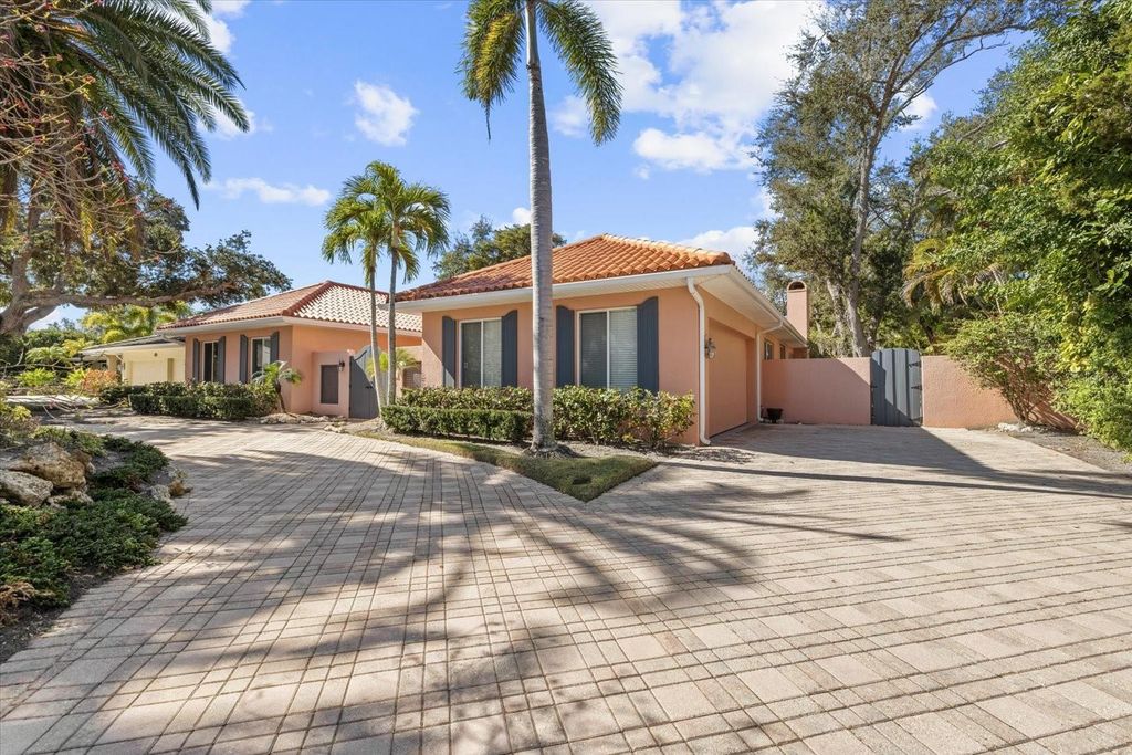 4939 PEREGRINE POINT WAY, Sarasota, FL 34231