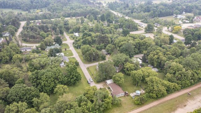 703 ST LAWRENCE STREET, Ogdensburg, WI 54962